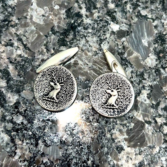 DEER TIE CLIPS - Picture 1 of 5